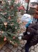 Předškoláci zdobili stromeček na náměstí - prosinec 2019006