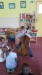 Návštěva p. učitele ze ZUŠ (hra na violocello) - červen 2021010
